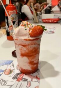 burger strawberry shake